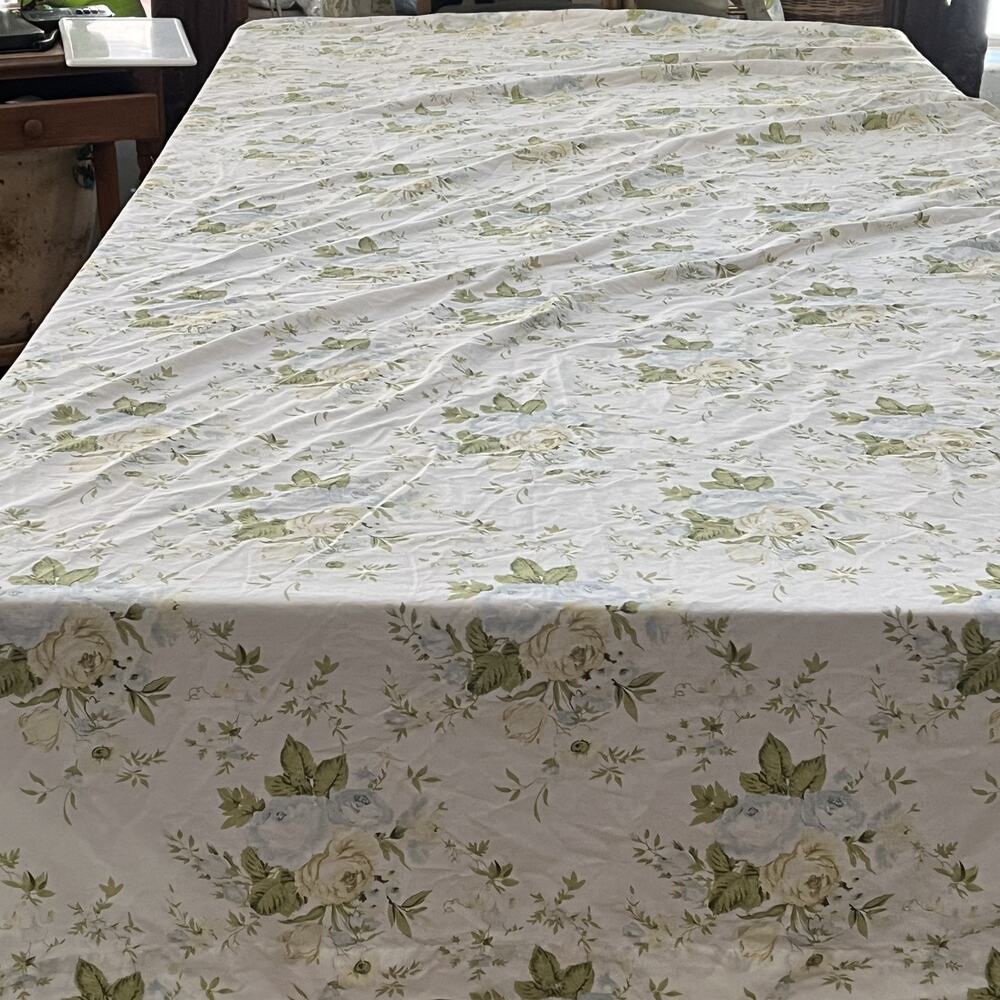 Vintage Ivory & Blue Floral Shabby Chic Flat Sheet 98.5" x 80"